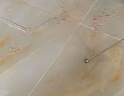 株洲市瓷砖空鼓维修公司分享粘合剂选择不当在瓷砖铺贴过程中可能导致以下问题